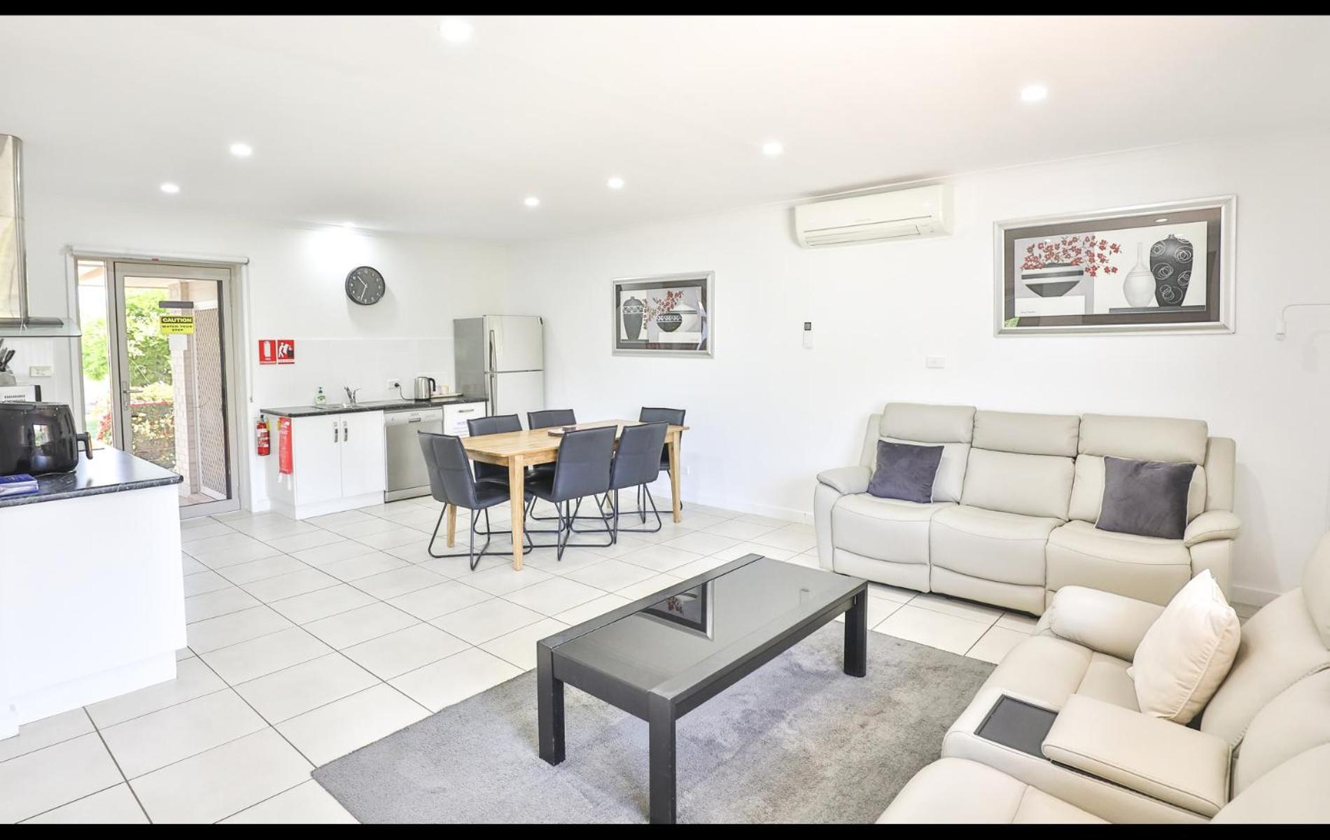 Mildura Holiday Villas Extérieur photo