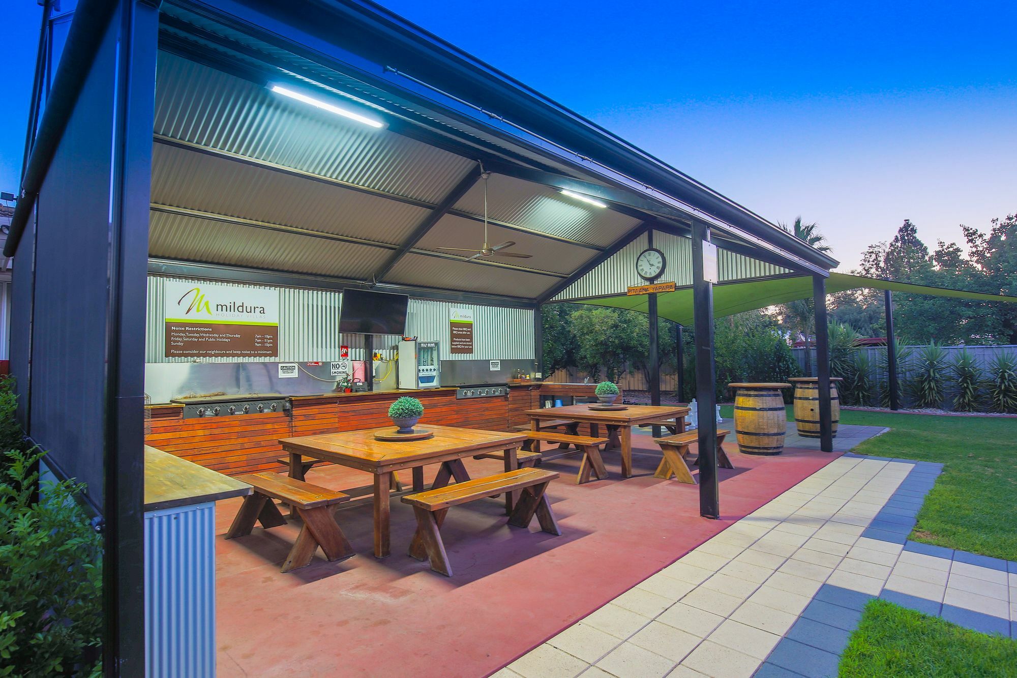Mildura Holiday Villas Extérieur photo